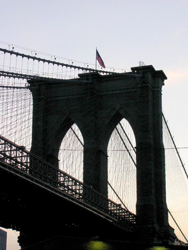 Silhouette of the Brooklyn Bridge